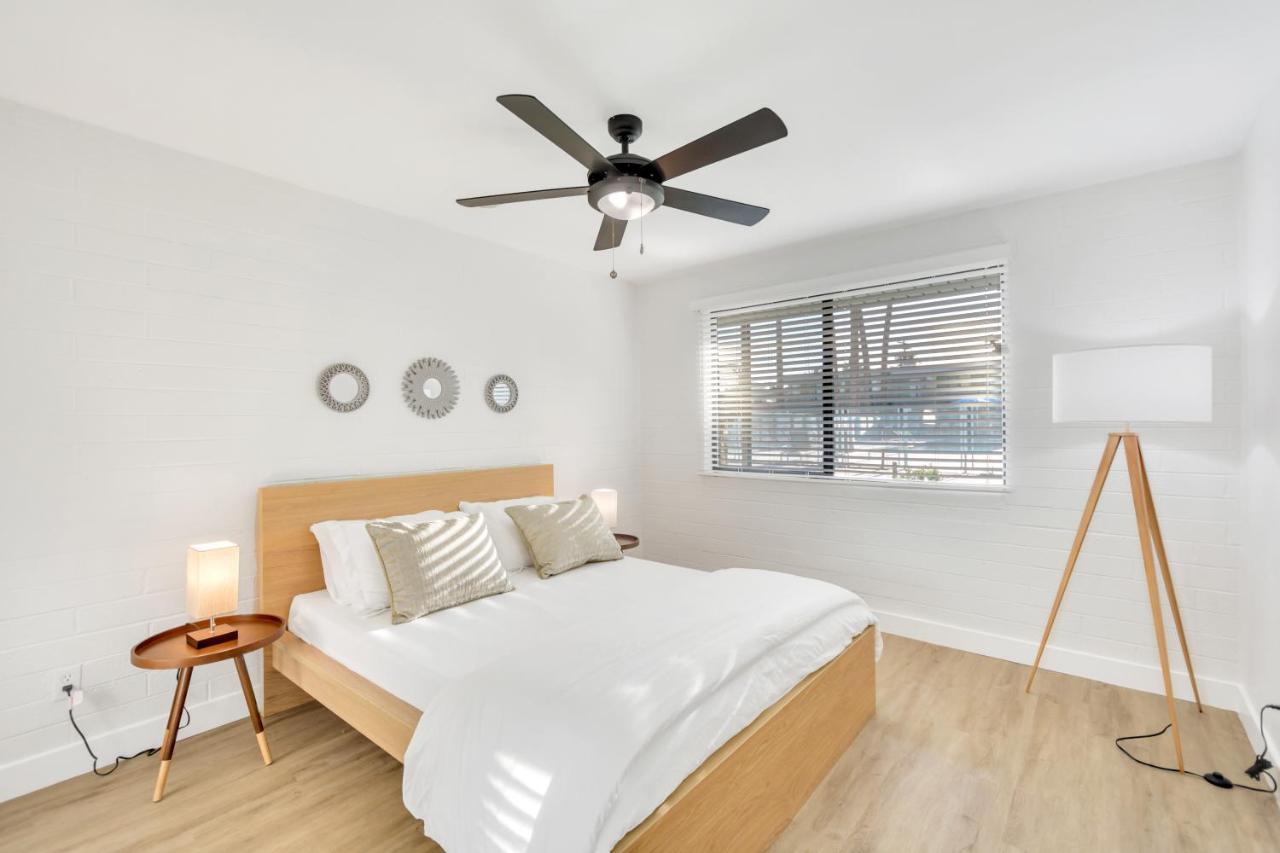 Appartamento Modern Contemporary Ot Scottsdale With Heated Pool Esterno foto